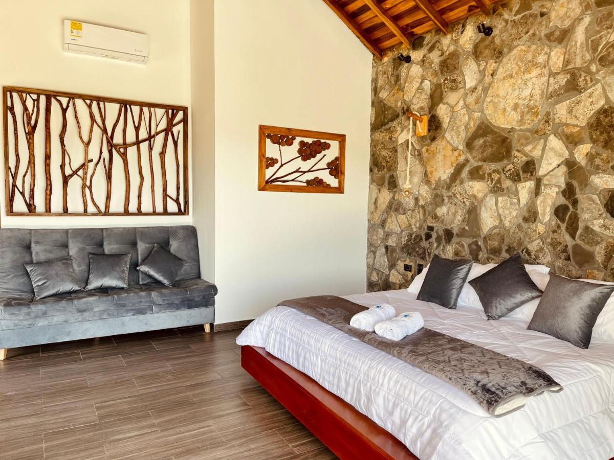 Hotel Campestre Palmas Del Zamorano Сан-Хиль Экстерьер фото