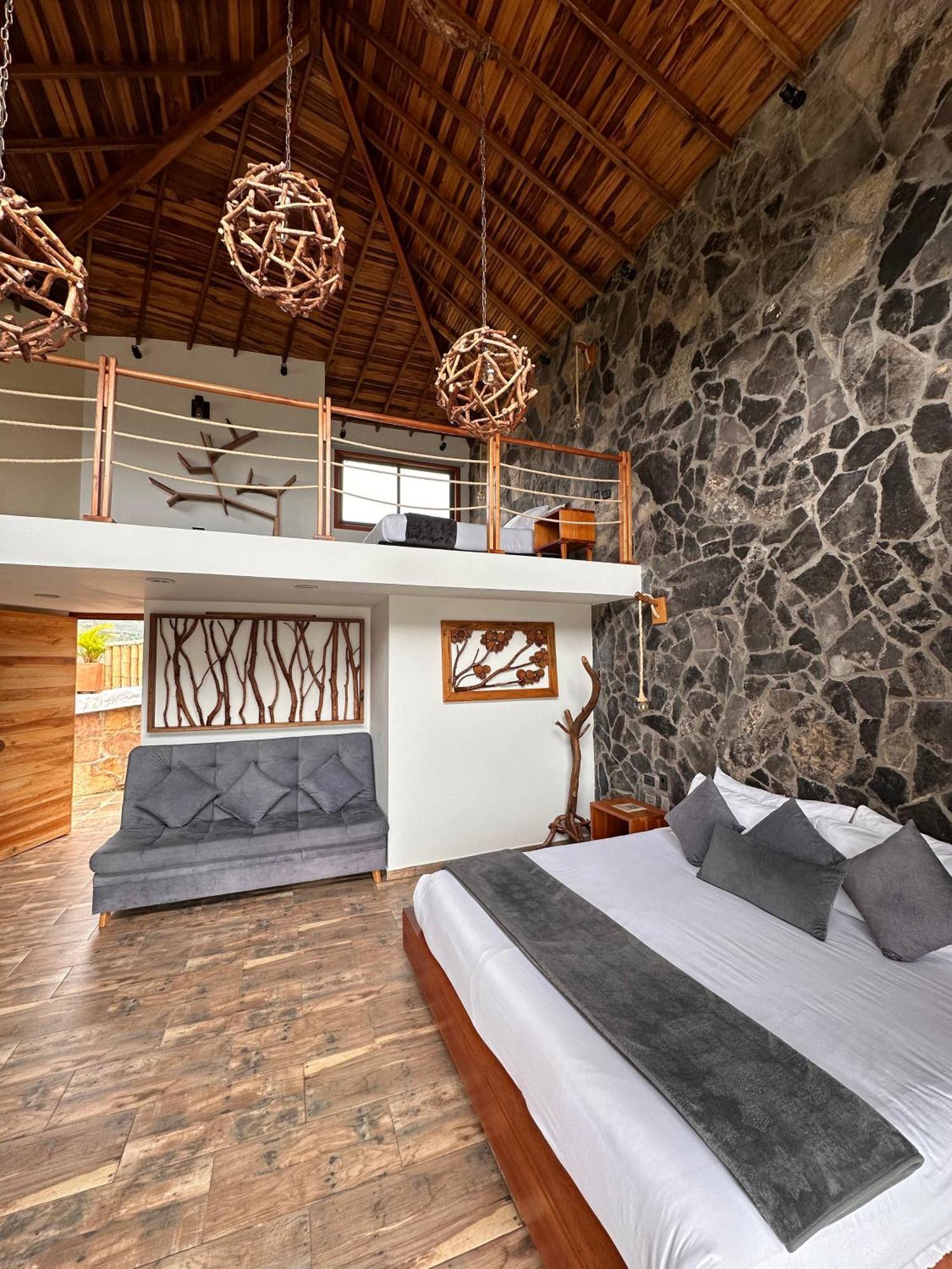 Hotel Campestre Palmas Del Zamorano Сан-Хиль Экстерьер фото