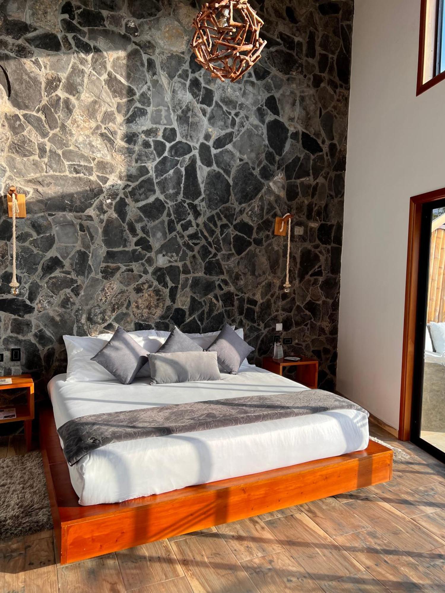 Hotel Campestre Palmas Del Zamorano Сан-Хиль Экстерьер фото