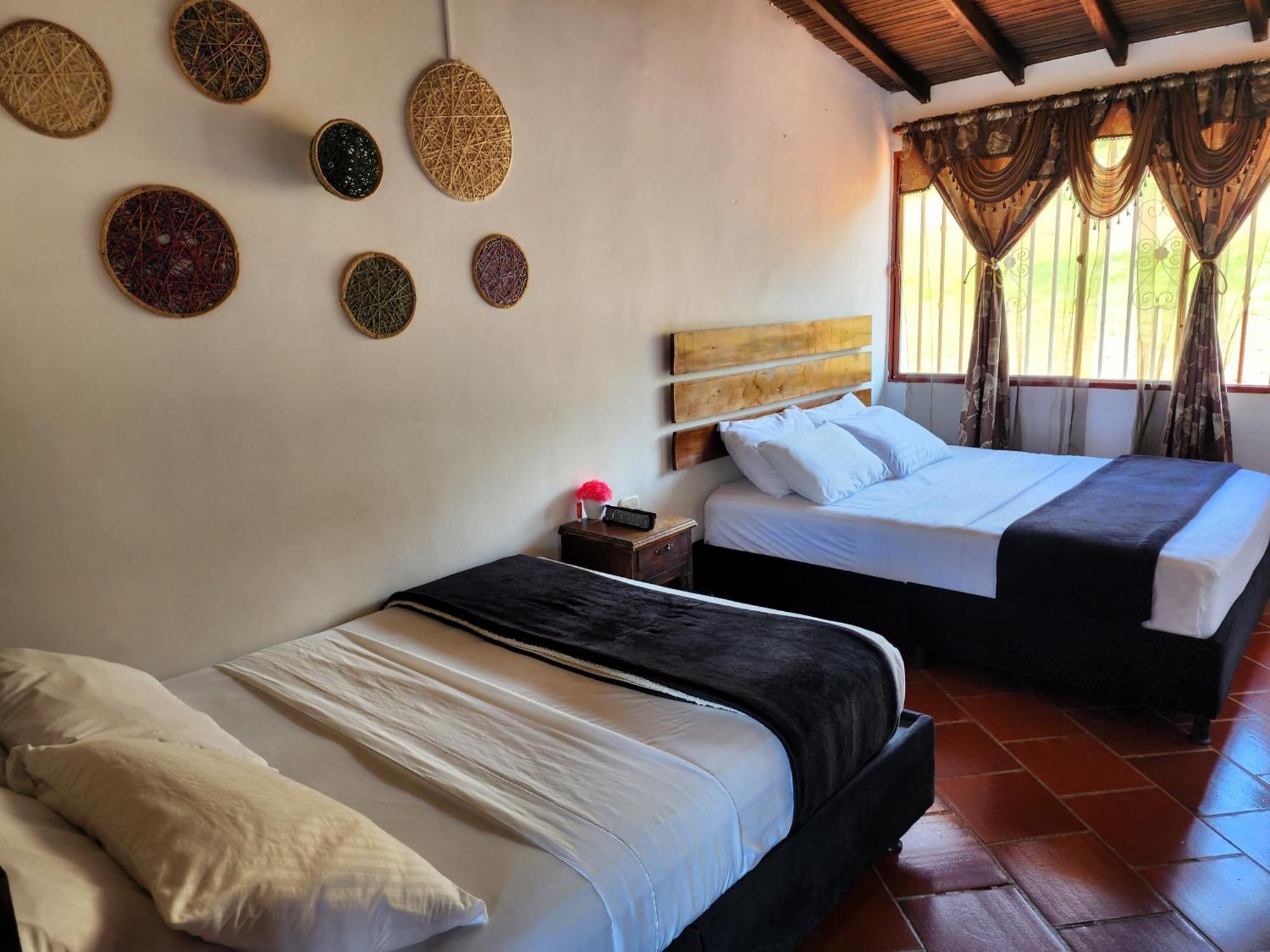 Hotel Campestre Palmas Del Zamorano Сан-Хиль Экстерьер фото