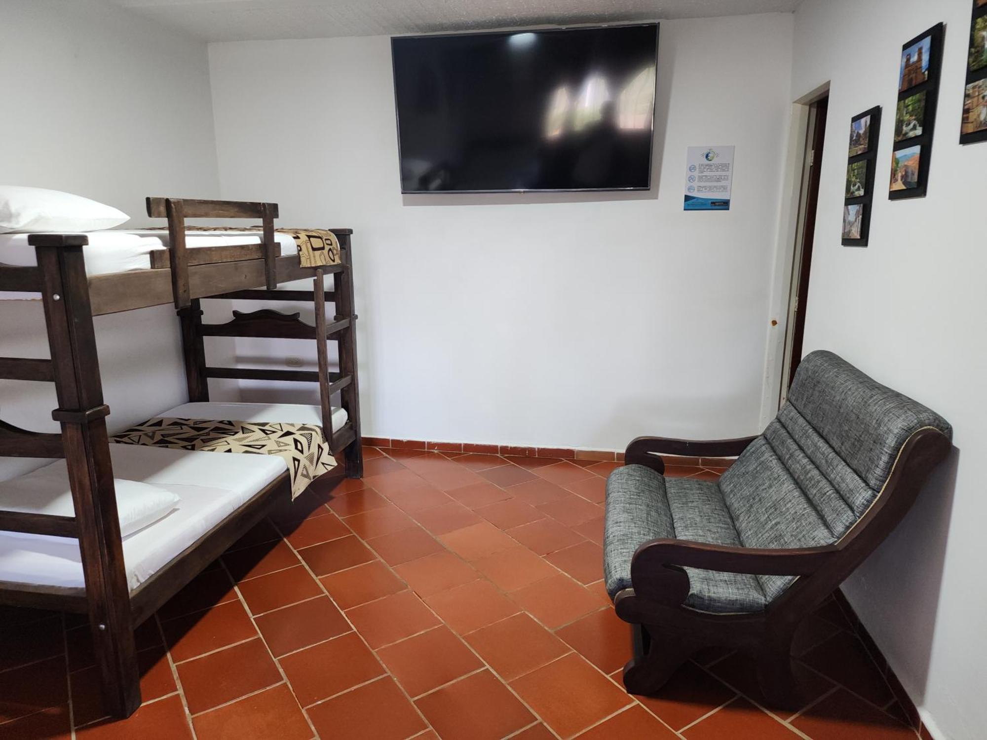 Hotel Campestre Palmas Del Zamorano Сан-Хиль Экстерьер фото
