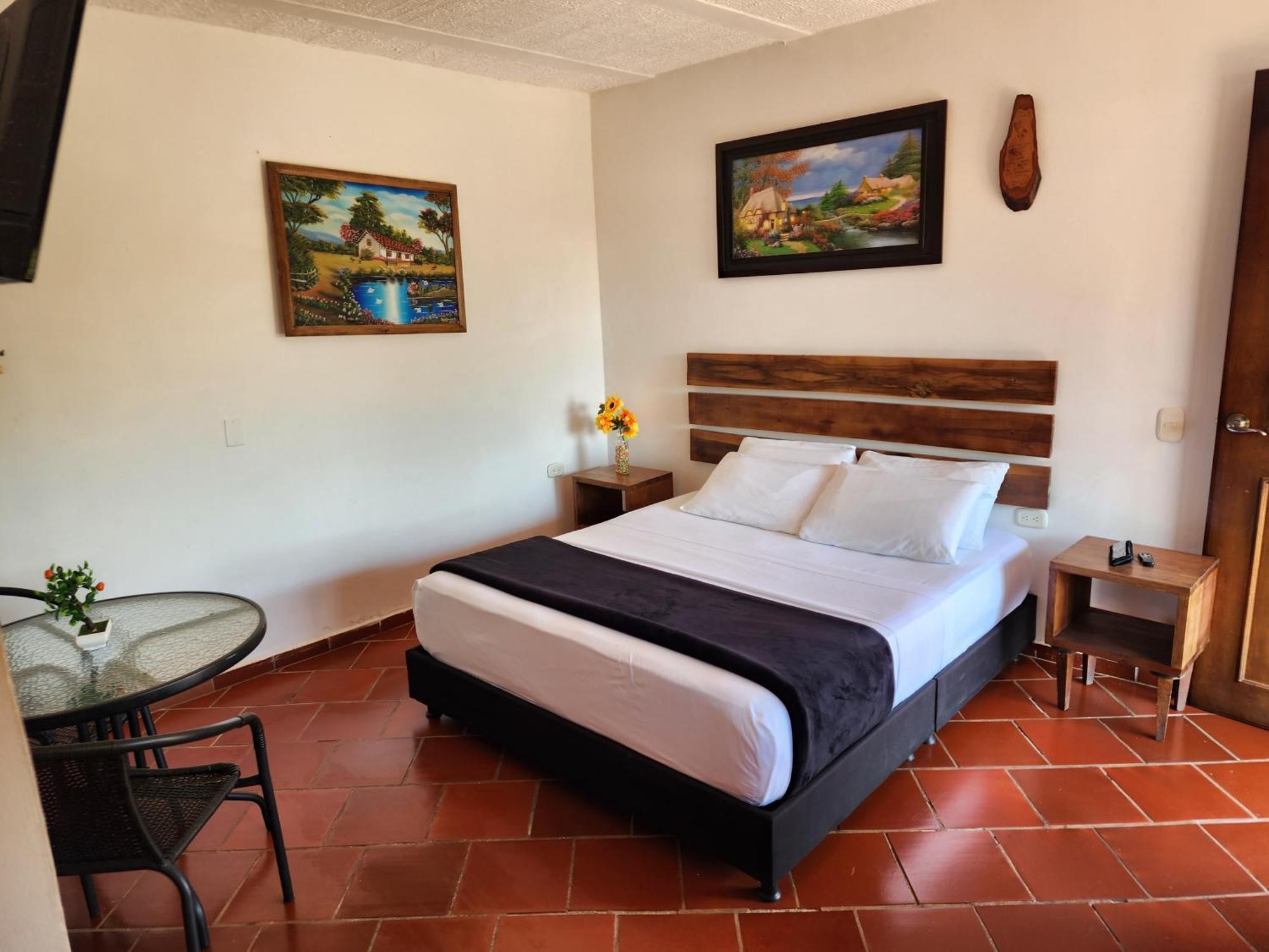 Hotel Campestre Palmas Del Zamorano Сан-Хиль Экстерьер фото